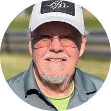 Bayside October Stars of Service! These amazing associates have been  recognized by their peers, members of the community, and management for  going above and beyond. Please spread the good Bayside Vibes by