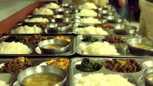 Korea International Volunteers At Garak Market Soup Kitchen Youtube
