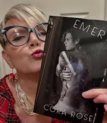 Coco Rogers (@coco_reads_smut) • Instagram photos and videos