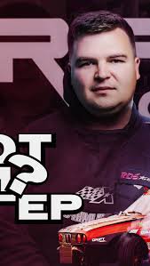 Сегодня в 15:00 на YouTube канале Line UP выйдет подкаст с Игорем Озолиным!  Ждете ?)