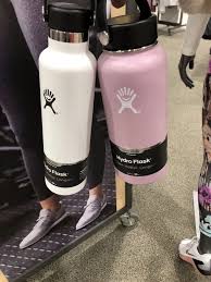 Pin By Maele On Vsco Hydro Flask Water Bottle Hydro Flask Bottle Cute Water Bottles