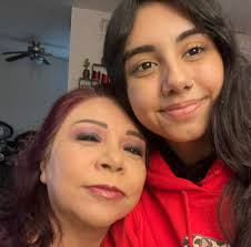 Quien sabe done ay classes de baile para banda oh huapango, my wife said I  need to learn how to dance..