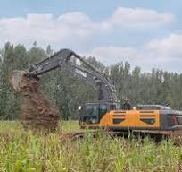 China Manufacturer of Large Hydraulic Crawler Excavator with ...
