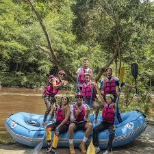 Tiene una duración de 15 minutos de vuelo llenos de aventura y paisajes hermosos por disfrutar. Deportes Extremos En San Gil Santander