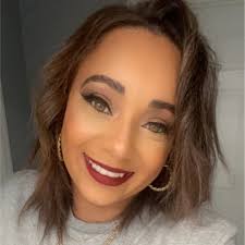 So.....I was searching for a hobby and after much deliberation, I  discovered that learning was a major interest.