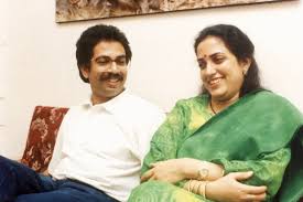 (photo by kalpak pathak / hindustan times)(hindustan times). Uddhav Thackeray And Rashmi Thackeray S Iconic Love Story In Pictures