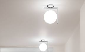 Denn es ist nicht einfach nur ein raum, in dem man sich zurechtmacht, sich wäscht und die haare bürstet. Badezimmerlampen In Edlen Designs Ambientedirect