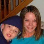 Liza Stickney's Instagram, Twitter & Facebook