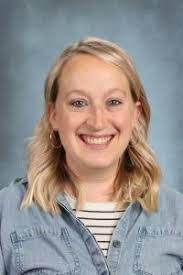 Kelsey Kunkel's Instagram, Twitter & Facebook