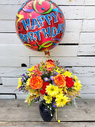 Choose the best birthday wishes to greet your near and dear ones on their special occasion. Happy Birthday Bouquet Flower Delivery Largo Fl Rose Garden Florist