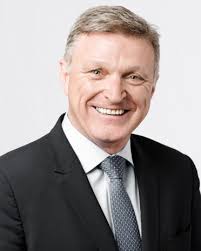 Marc Parent's Instagram, Twitter & Facebook