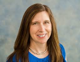 Veterinary pathologist with outstanding research career wins college's most  prestigious alumni honor