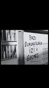 Bazi Dokunuslarin Izi Gecmez Bff Sozleri Alkol Sozleri Duvar Sozleri