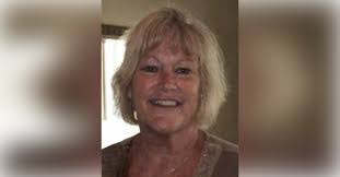 Debbie Heim's Instagram, Twitter & Facebook