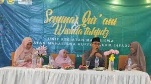 Dalam menghafal al quran bisa dilakukan dengan menghafal per halaman atau per ayat. Cara Menghafal Alquran Versi Ikatan Mahasiswa Huffadz Universitas Trunojoyo Madura Utm Surya