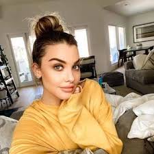 Sandra Sears (@kitty.sears)