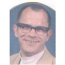 Carol Argetsinger's Instagram, Twitter & Facebook