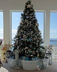 Check spelling or type a new query. 25 Great Ideas How To Create The Prettiest Christmas Tree Decoration