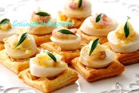 Feuilletes De Boudin Blanc Aux Pommes Et A La Sarriette Boudins Blancs Boudin Aux Pommes Alimentation
