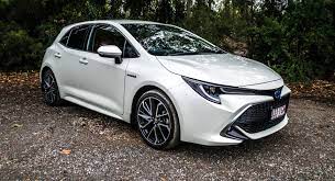 2020 toyota corolla zr hybrid australia #2020toyotacorollazrhybrid. Driven 2019 Toyota Corolla Zr Hybrid Talks The Talk Walks The Walk Carscoops