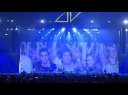 Avicii | globen arena stockholm fade into darkness awsome! Avicii Tribute Concert Levels Ending Epic Performance Hd Friends Arena Stockholm Sweden Youtube Avicii Avicii Concert Concert