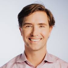 Eric Lederer's Instagram, Twitter & Facebook