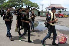 Herman Hn Paku Banten Jaga Kebersihan Antara News Lampung