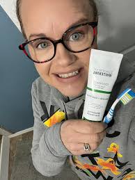 Can we just take a moment & appreciate these hairstyles I sported for some  of my teenage years #80s #90s #hairstyle #hairtransformation #hair #hairdo  #throughtheyears #longhair #shorthair