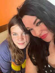 Remove people from photo background?