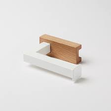 Dérouleur pour rouleaux de papier toilette wc. Derouleur Papier Toilette Nantua Bois Naturel Et Acier Blanc Goodhome Castorama
