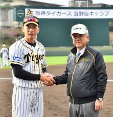 の野望はセンスあった 偽装タイトルのセンスいい投稿者は神 久しぶりにキャビン見てみるか タイピング遅いのかわいい な. é˜ªç¥žè—¤åŽŸæ–°ç¤¾é•· çŸ¥æµå‡ºã—ã¦ 16å¹´ã¶ã‚Šï½–ã¸å¤§å·ä»¤ ãƒ—ãƒ­é‡Žçƒå†™çœŸãƒ‹ãƒ¥ãƒ¼ã‚¹ æ—¥åˆŠã‚¹ãƒãƒ¼ãƒ„