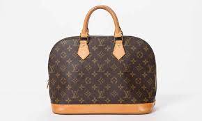 Es wurde 1854 von dem französischen handwerker und unternehmer louis vuitton gegründet. Louis Vuitton Tasche Second Hand Groupon