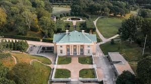 Lindomefallet är ett av sveriges mest kända brottsmål. Lindome 2021 Best Of Lindome Sweden Tourism Tripadvisor