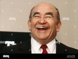 Edward asner hi-res stock photography and images