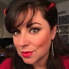 Peggy Braswell's Instagram, Twitter & Facebook