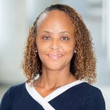 Dannie Walton's Instagram, Twitter & Facebook