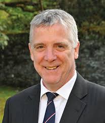 Festive messages: Honouring those who make community better