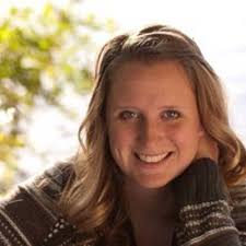 Alyssa Oman's Instagram, Twitter & Facebook