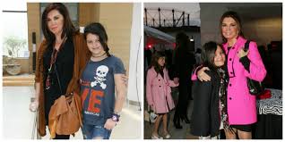 Φευγοντας απο την υπεροχη ναξο για την αγαπημενη μου τηνο πηρα μαζι μου ομορφες αναμνησεις απο ανθρωπους κ μερη.μοναδικες παραλιες πλακα @pepermint μικρη βιγλα @asteriasbythebeach υπεροχες γευσεις @axiotisa τετοια ταβερνα δεν υπαρχει. H Korh Ths Ntenish Egine 18 Etwn Pws Einai Shmera Newside Gr Newside Gr