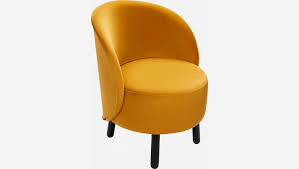 Très beau fauteuil 1 pers capitonné velours orange assise très confortable velours à rénover ou remplacer jolis pieds en bois et. Bold Fauteuil Crapaud En Velours Jaune Moutarde Habitat
