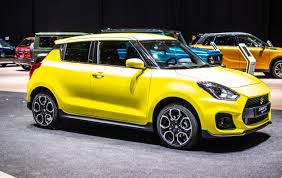 New swift rinnova la sua identità con linee muscolari che ne disegnano il profilo, fari allungati e vetri avvolgenti. Suzuki Swift Harga Dan Spesifikasinya Tertarik Futuready