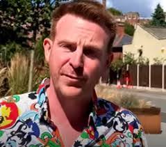 Alex Belfield's Instagram, Twitter & Facebook