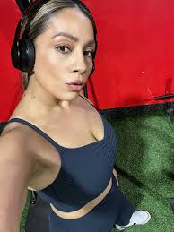 Wednesday ✍🏻 @nataliecastrorealtor