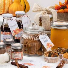 Find the right presents for all the food lovers on your list no matter what your budget with these favorite holiday gifts from food network. Fall Food Gift Ideas For An Easy Diy Fall Gift Basket