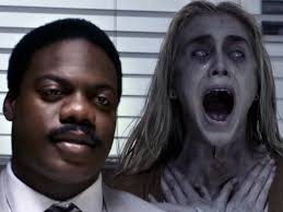 The scares already start with the opening credits. Youtube Showed Insidious Adverts Before Frozen And Lego Videos