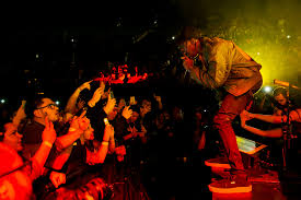 Post malone, ozzy osbourne y travis scott. Travis Scott Sued By Fan Who Says Concert Injury Paralyzed Him The New York Times