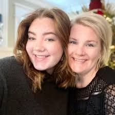 Wendy Trowbridge's Instagram, Twitter & Facebook