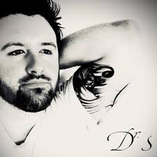 Andrew Santora's Instagram, Twitter & Facebook