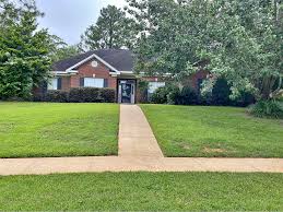 Open plan kitchen with combined dining area, separate entertainment room and spacious lounge. 4 Bedroom Houses For Rent In Mobile Alabama Facebook Marketplace Facebook