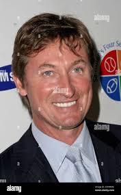 Steve wayne hi-res stock photography and images